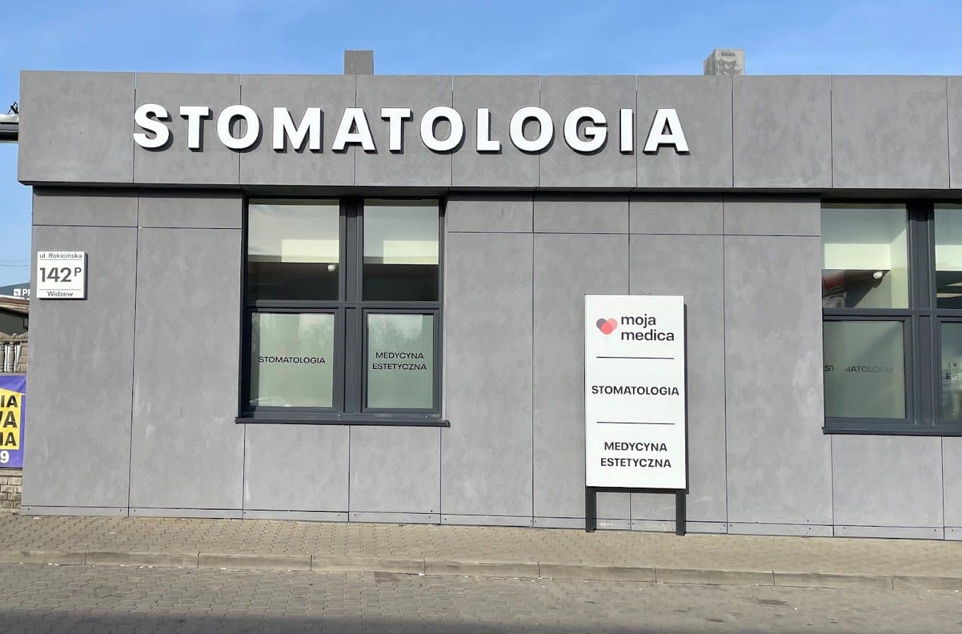 litery przestrzenne 3D z pleksi podświetlane